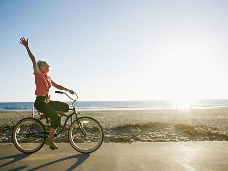 Đạp xe đạp giúp tăng chuyển hóa chất dinh dưỡng đồng thời thúc đẩy tuần hoàn máu