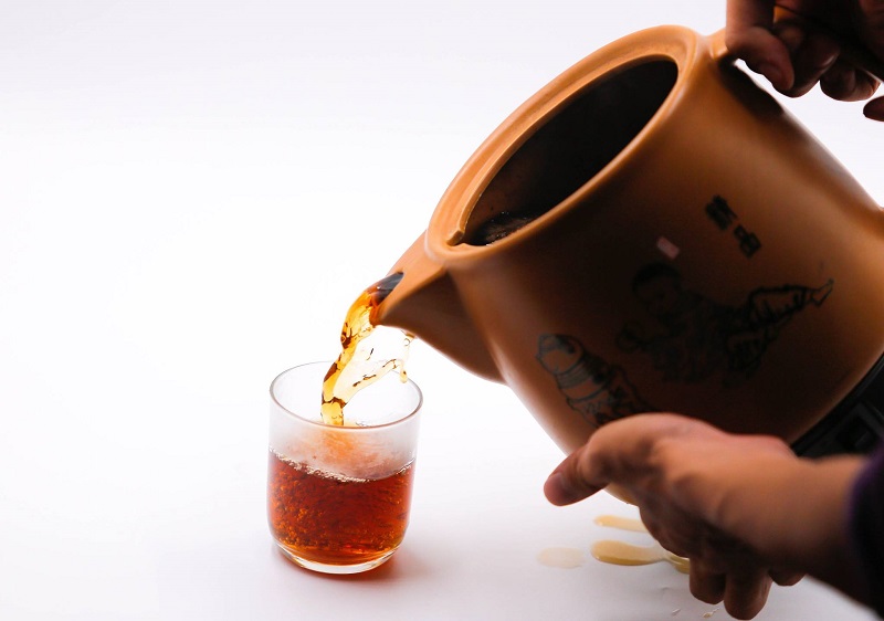 Sắc nước trinh nữ hoàng cung để uống hàng ngày trị ung thư dạ dày