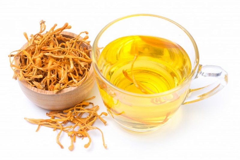 Ngoài tác dụng bồi bổ sức khỏe, sản phẩm còn giúp hỗ trợ điều trị một số bệnh về ung thư, sinh lý, tim mạch,...
