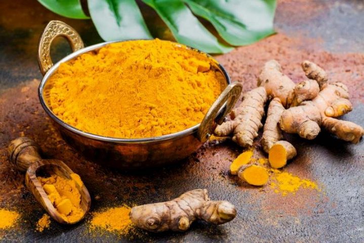 Chất curcumin trong nghệ có tác dụng rất tốt cho dạ dày