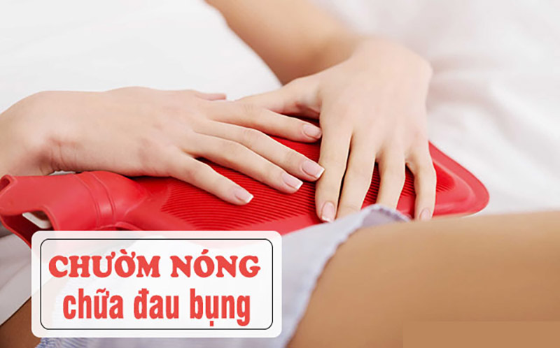 Bệnh nhân có thể chườm nóng khi bị đau bụng