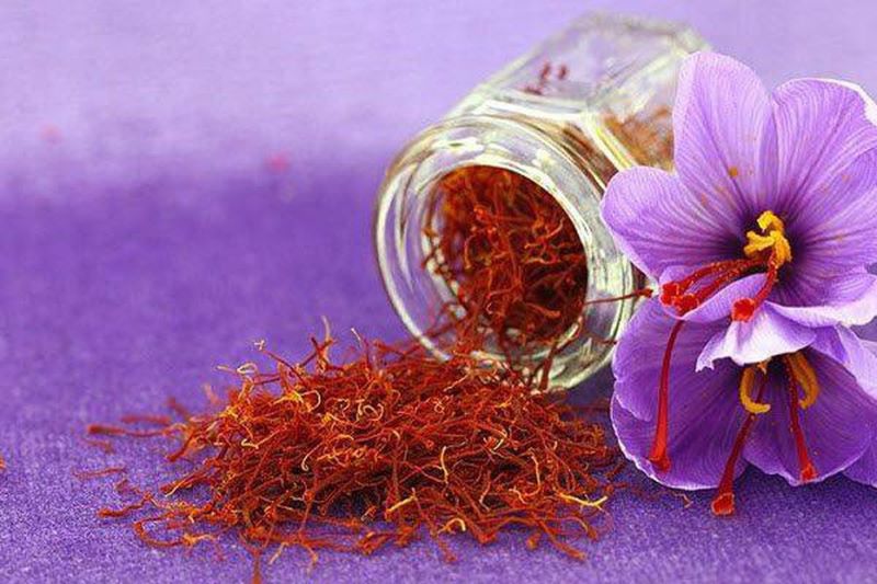 Hình ảnh nhụy hoa nghệ tây