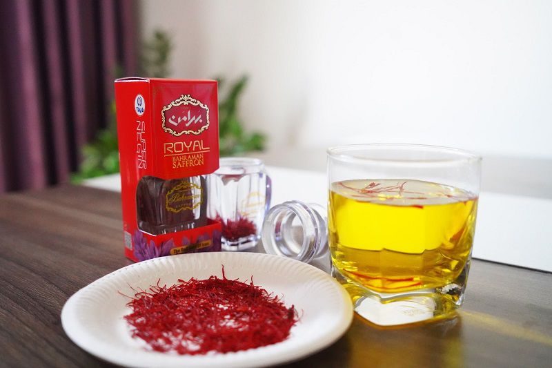 Trà saffron có cách thực hiện đơn giản