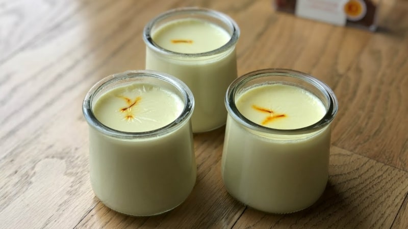 Sữa chua kết hợp với saffron rất tốt cho sức khoẻ
