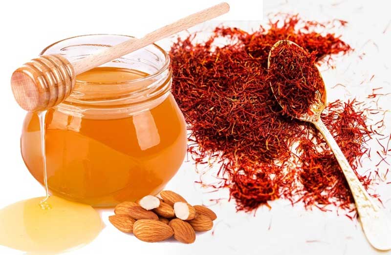 Ngâm saffron với mật ong bằng ba bước đơn giản ngay tại nhà