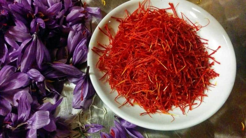 Nhụy hoa nghệ tây được nhiều người sử dụng để ngâm rượu