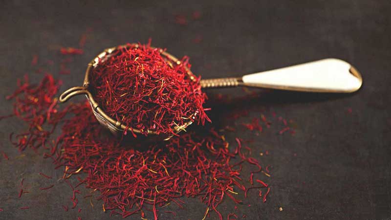 Review nhuỵ hoa nghệ tây – Saffron có chứa nhiều hoạt chất rất tốt cho sức khỏe người dùng