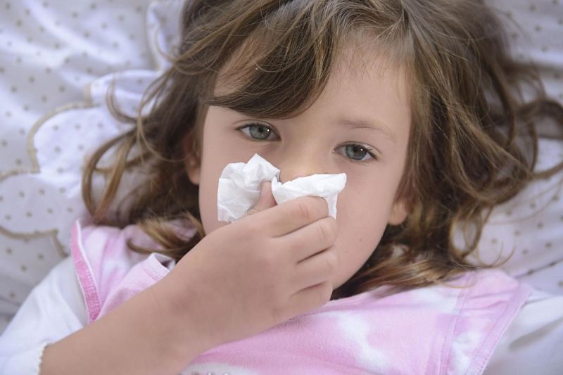 Ho sổ mũi ở trẻ nhỏ là triệu chứng của các bệnh hô hấp
