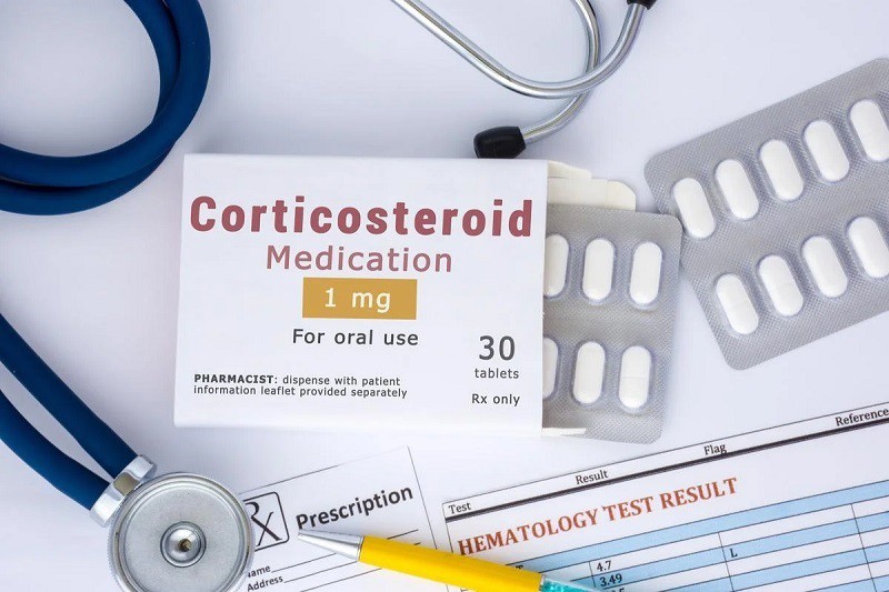 Corticosteroid là thuốc được dùng chủ yếu trong điều trị viêm da tiết bã 